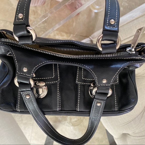 Marc Jacobs Anouk Leather Bag w/white stitching - Picture 6 of 11